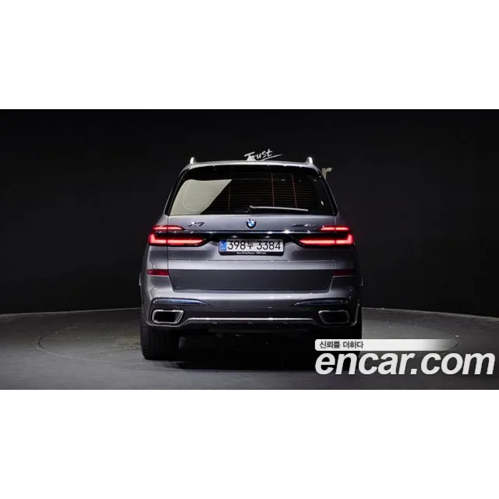 BMW X7 2024 г.