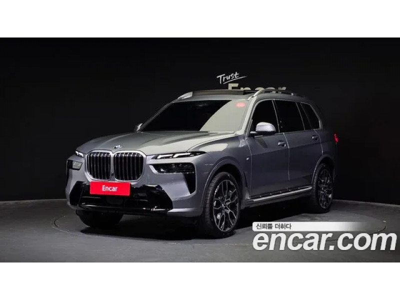 BMW X7 2024 г.