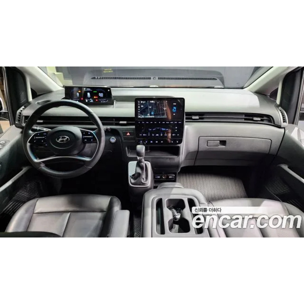 Hyundai Staria 2022 г.