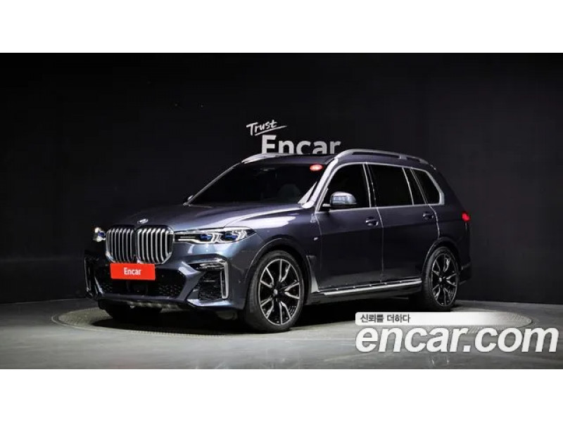BMW X7 2021 г.