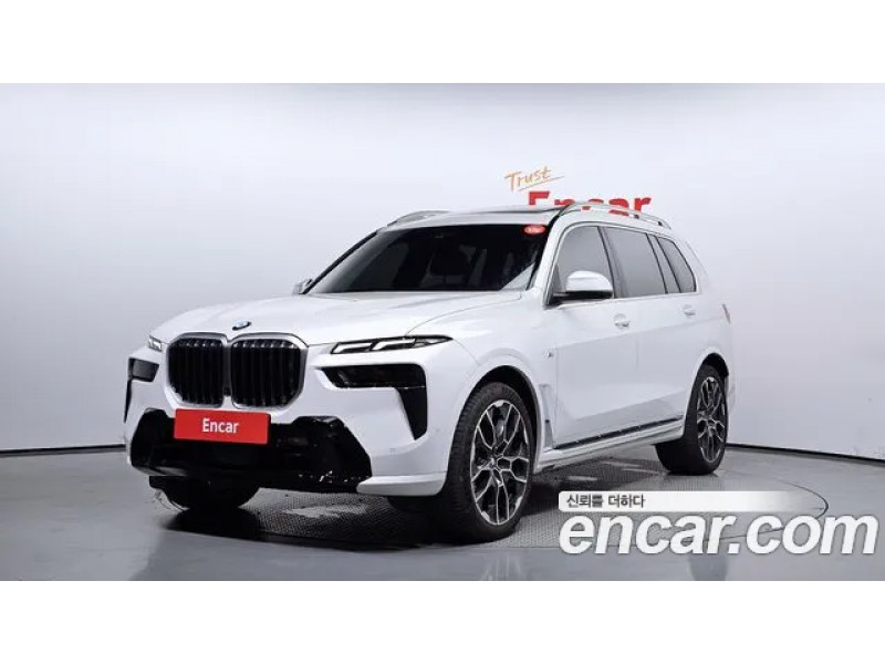 BMW X7 2024 г.