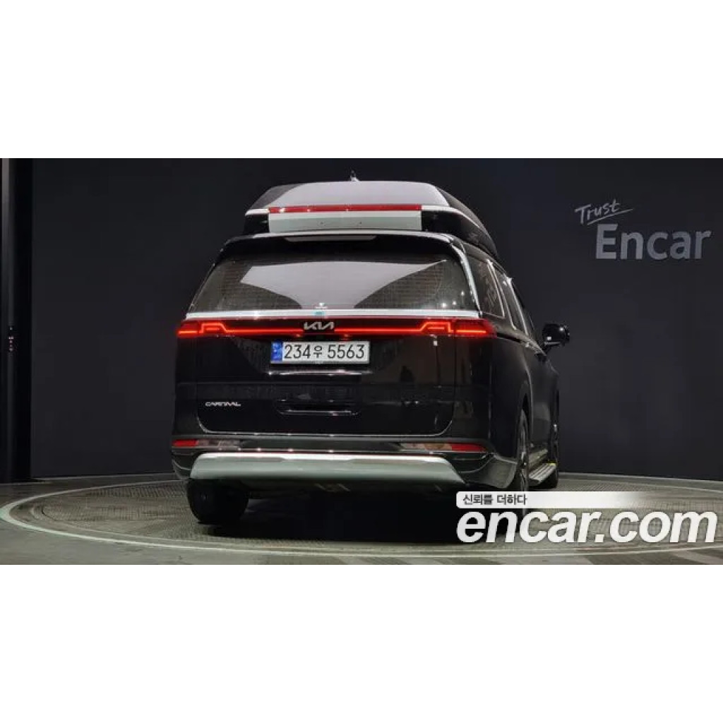 KIA Carnival 2023 г.