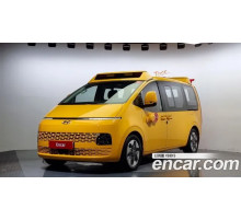 Hyundai Staria 2024 г.