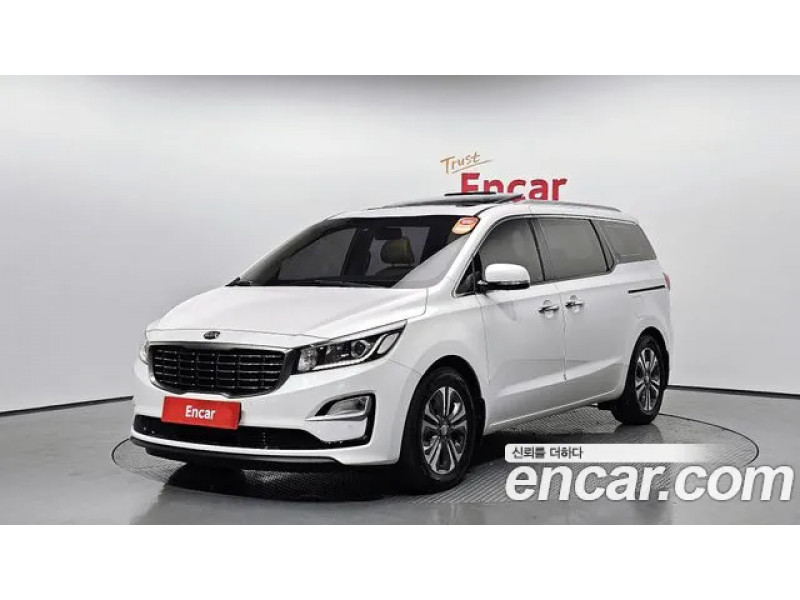 KIA Carnival 2020 г.
