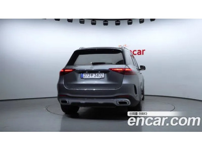 Mercedes Benz GLE-Class 2023 г.