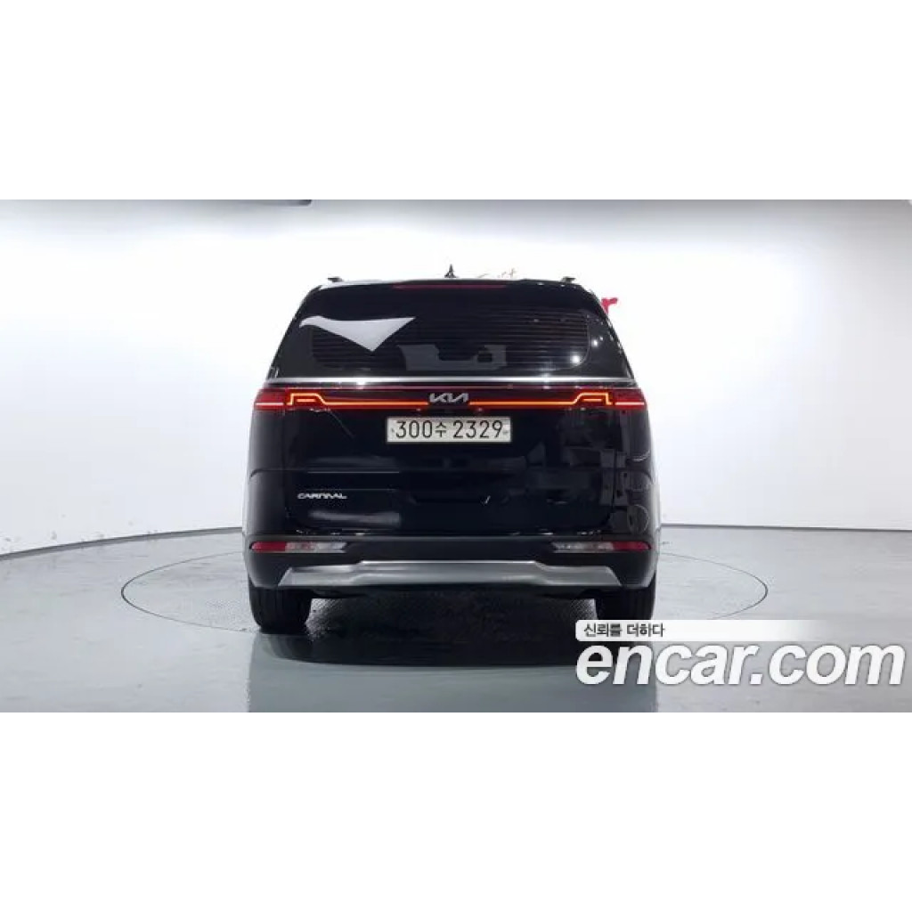 KIA Carnival 2023 г.