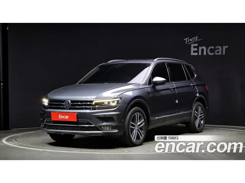 Volkswagen Tiguan 2020 г.