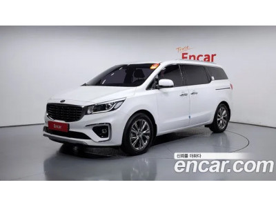 KIA Carnival 2020 г.
