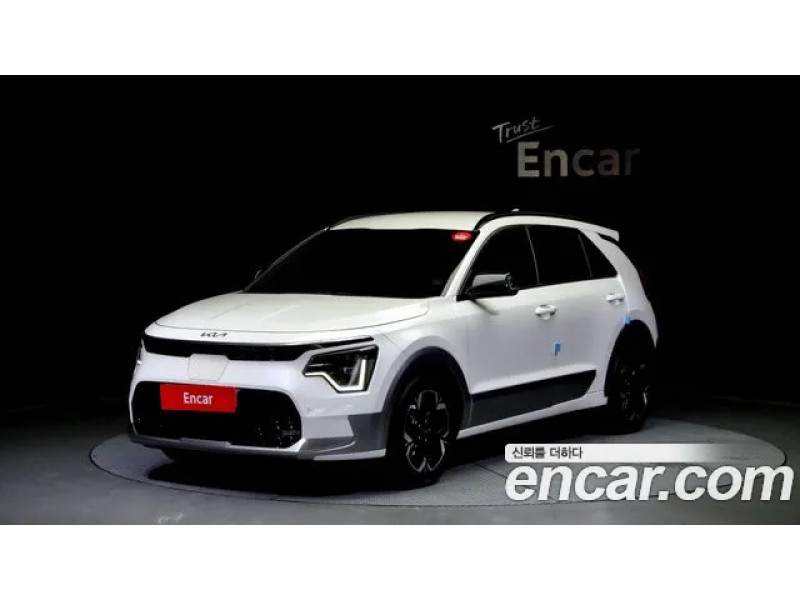 KIA Niro 2023 г.