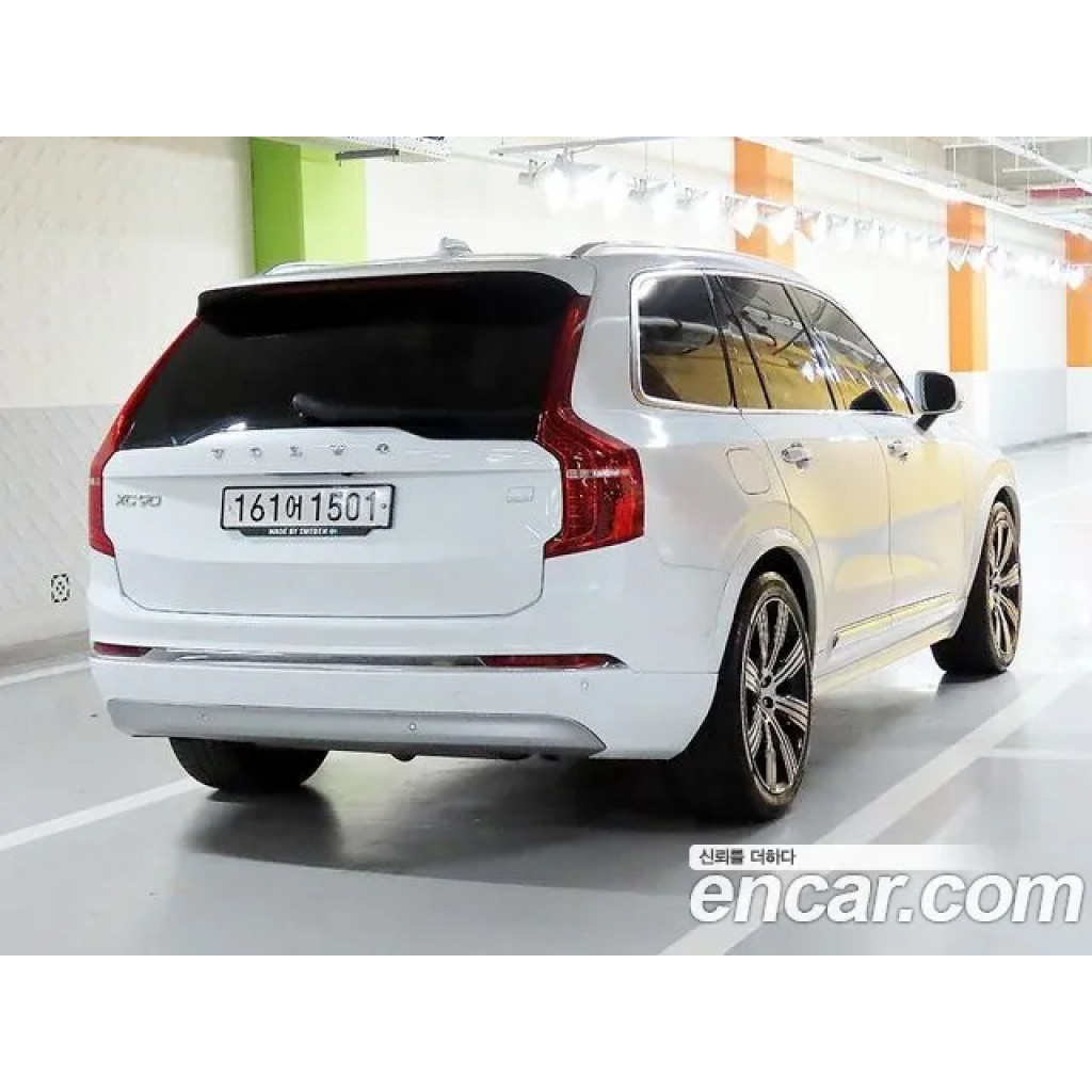 Volvo XC90 2022 г.