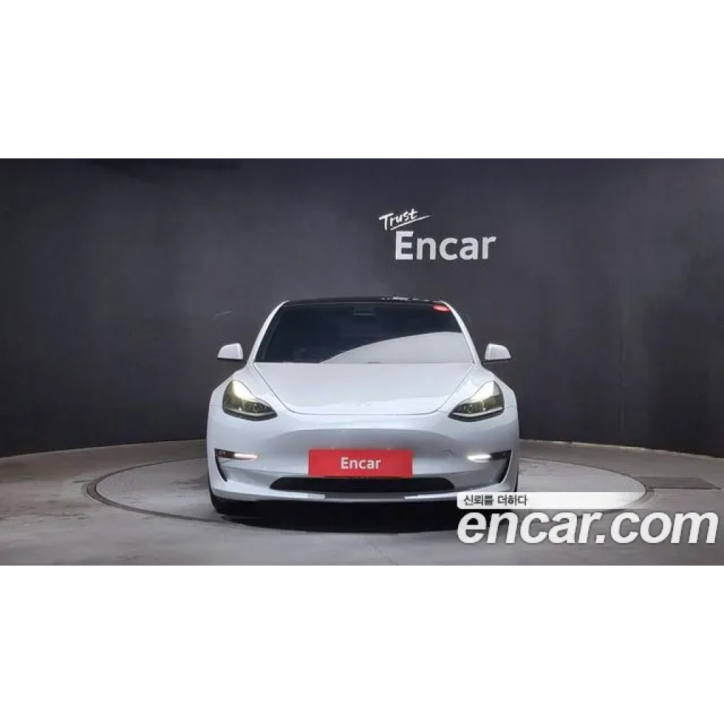 Tesla Model 3 2021 г.