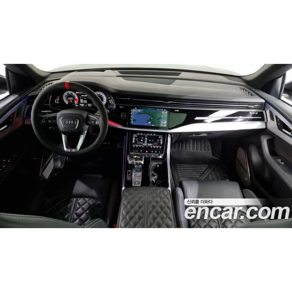 Audi Q8 2021 г.