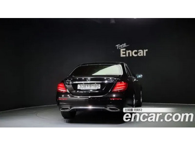 Mercedes Benz E-Class 2020 г.