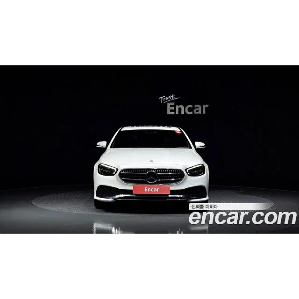 Mercedes Benz E-Class 2021 г.