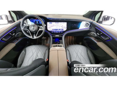 Mercedes Benz EQS 2023 г.