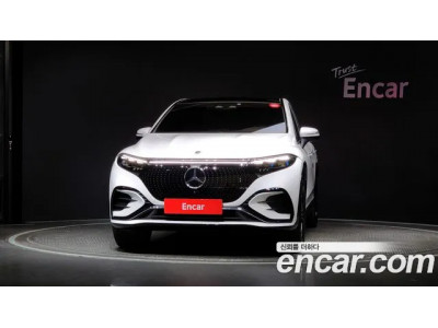 Mercedes Benz EQS 2023 г.