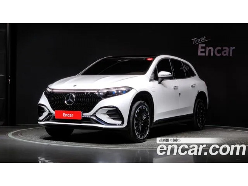 Mercedes Benz EQS 2023 г.