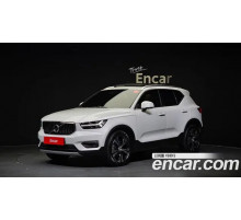 Volvo XC40 2021 г.