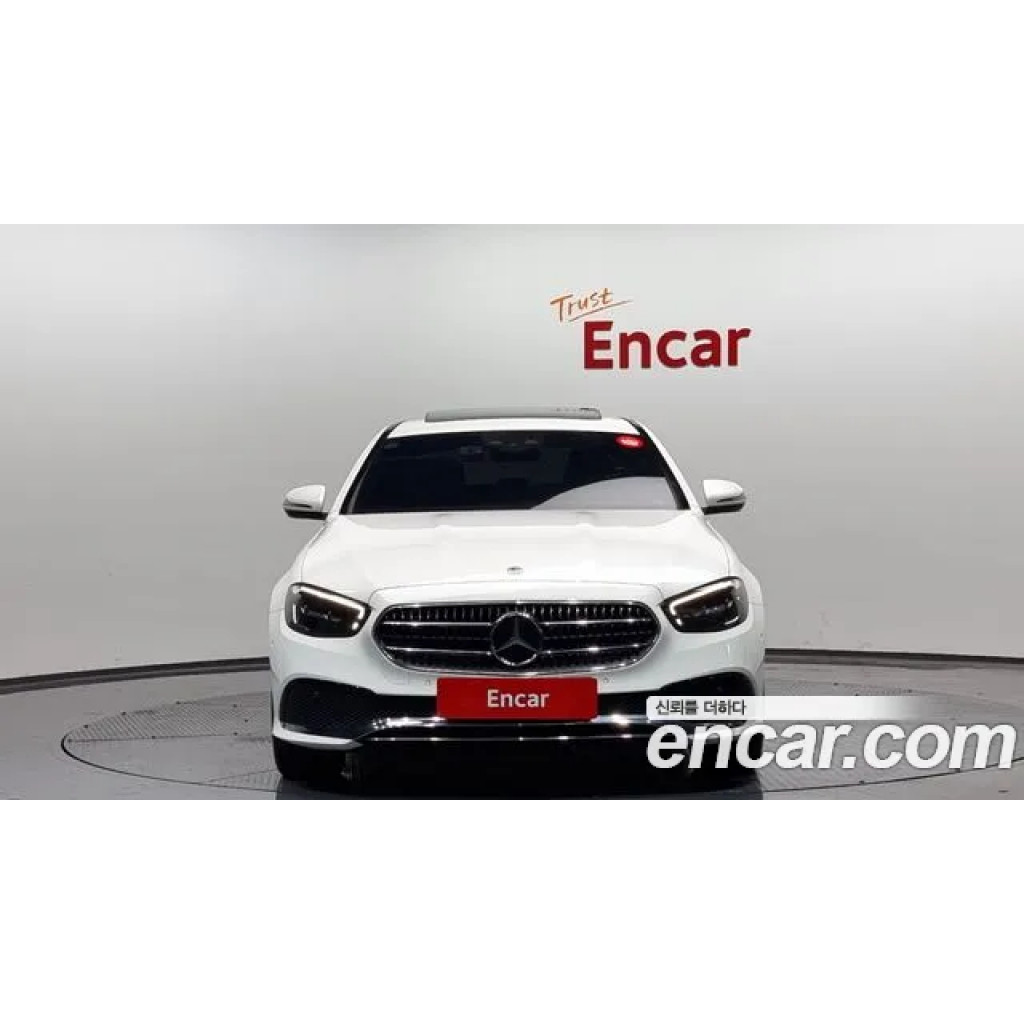 Mercedes Benz E-Class 2021 г.