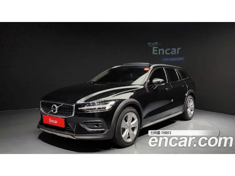 Volvo V60 2020 г.
