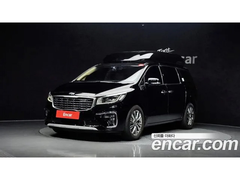KIA Carnival 2020 г.