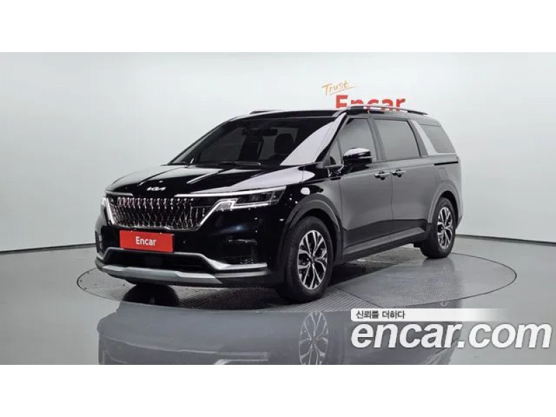 KIA Carnival 2023 г.