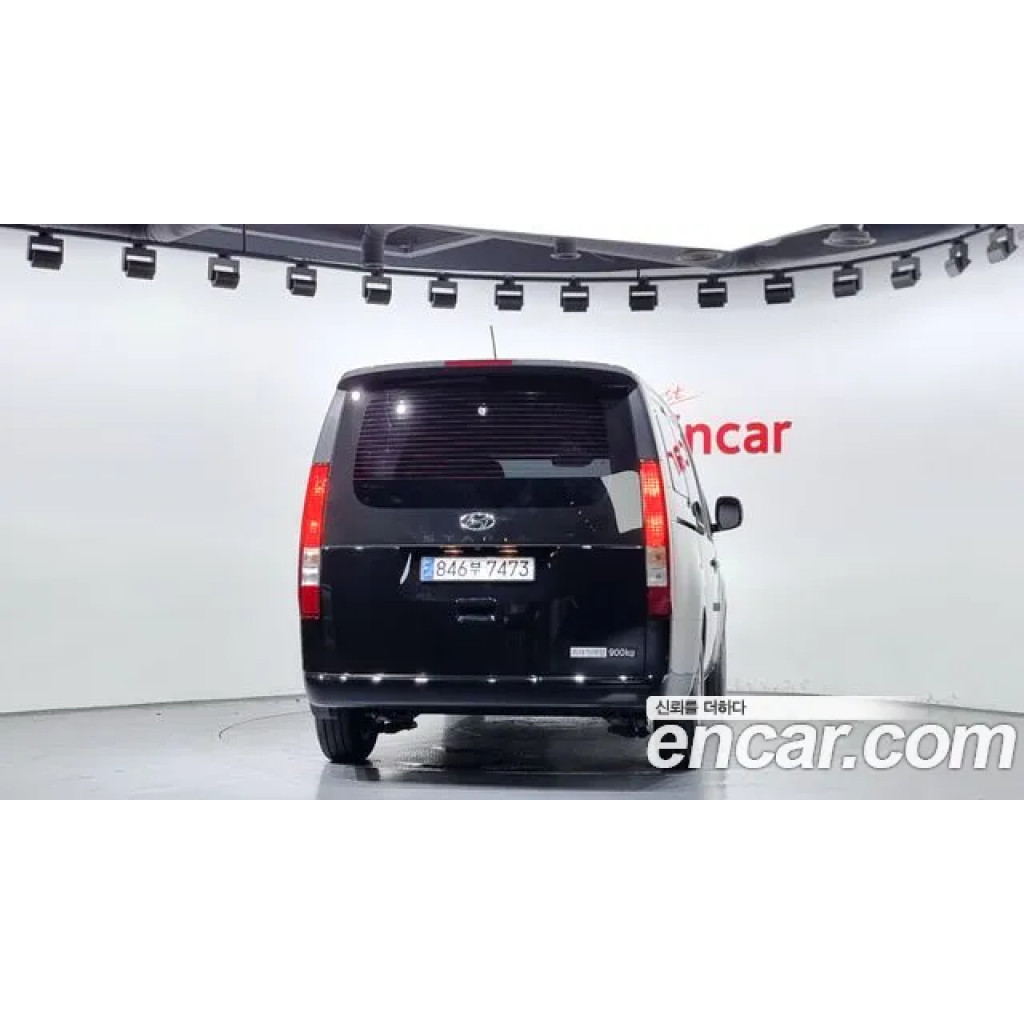 Hyundai Staria 2024 г.