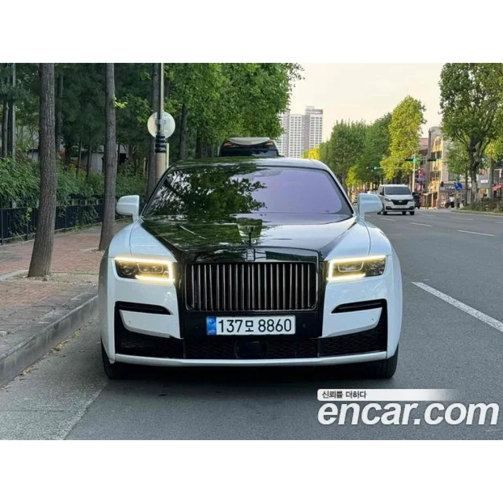 Rolls Royce Ghost 2023 г.