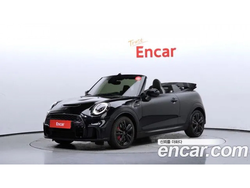 Mini Cooper Convertible 2022 г.