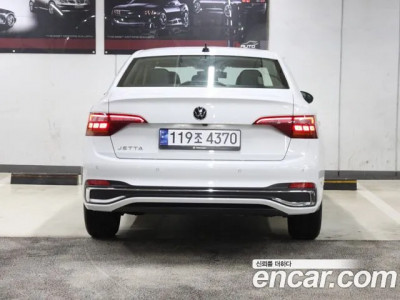Volkswagen Jetta (7 поколение) 2023 г.