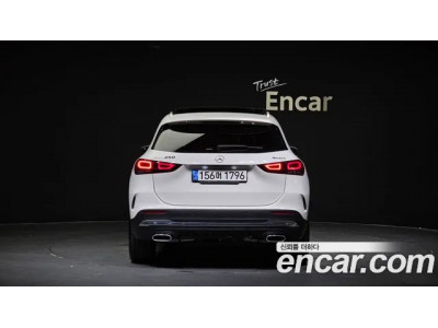 Mercedes Benz Gla-Class 2023 г.