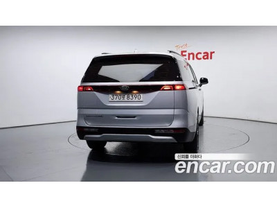 KIA Carnival 2021 г.