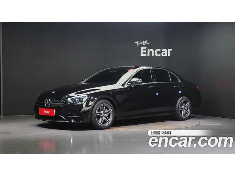 Mercedes Benz E-Class 2023 г.