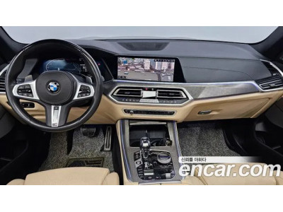 BMW X5 2021 г.