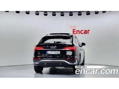 Audi Q5 2023 г.