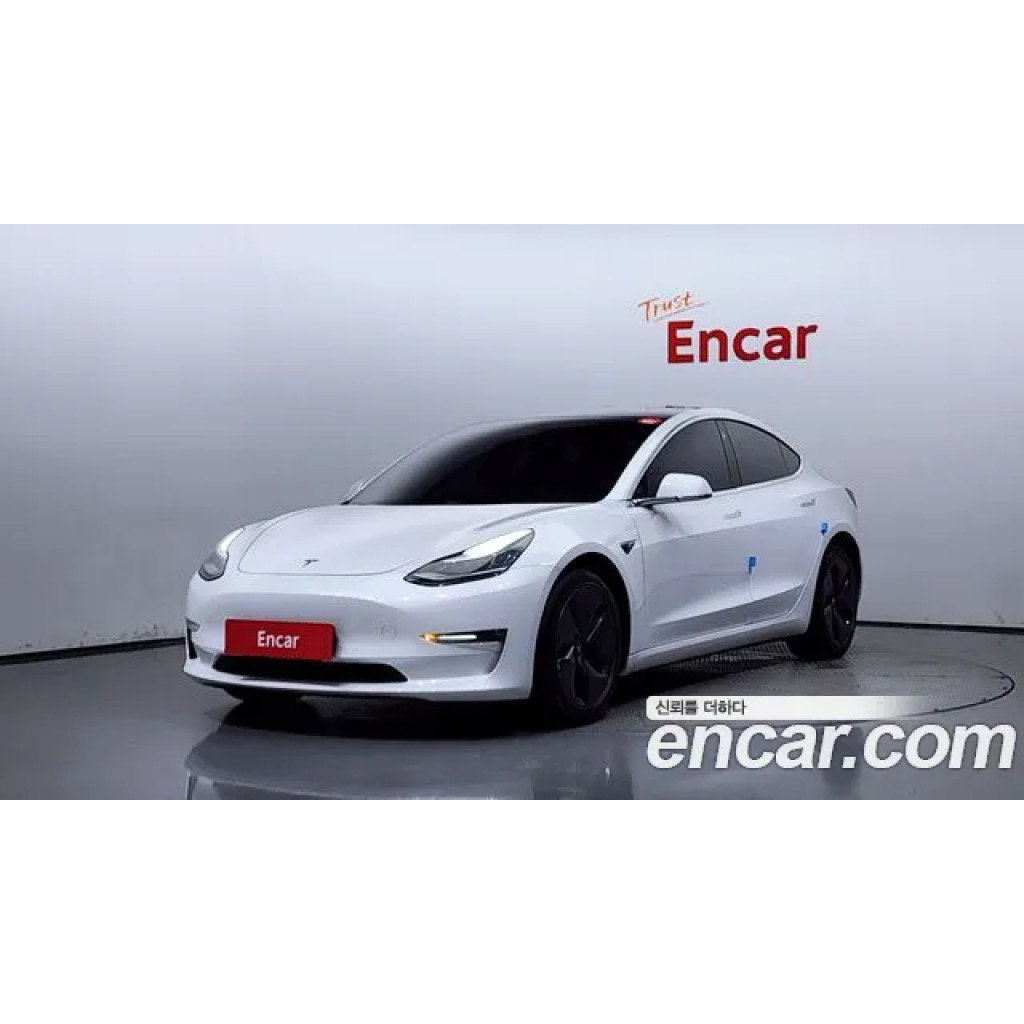 Tesla Model 3 2020 г.