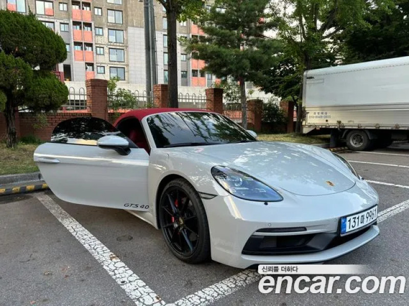 Porsche 718 2024 г.