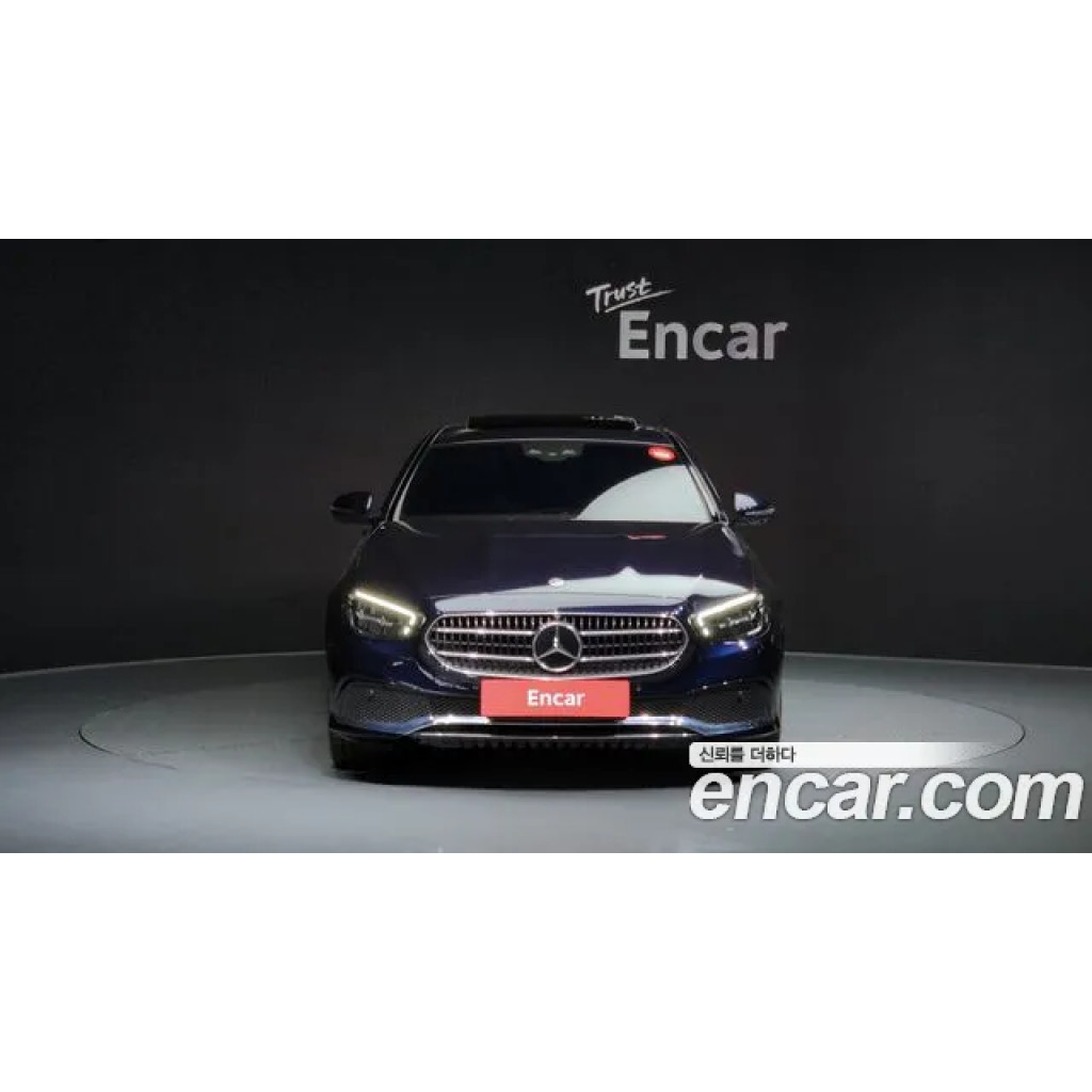 Mercedes Benz E-Class 2022 г.