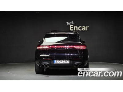 Porsche Macan 2022 г.