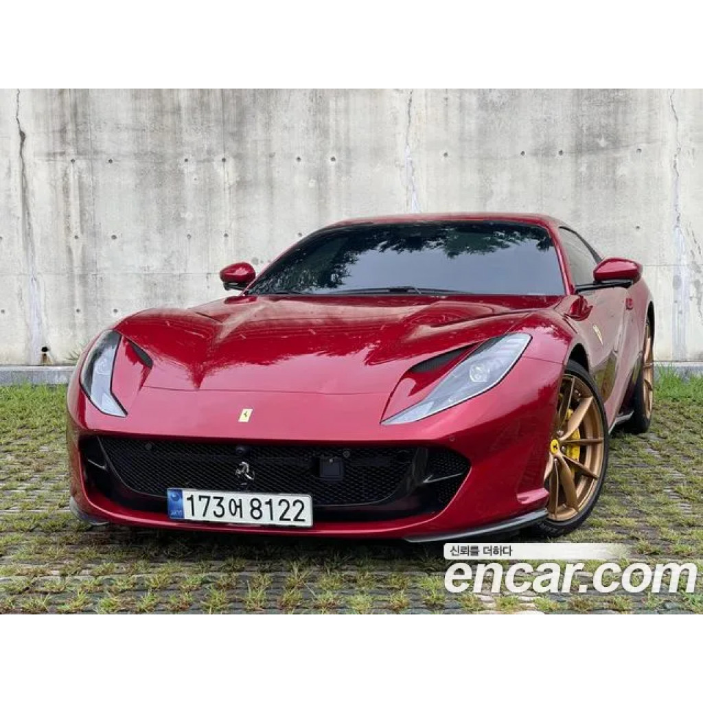 Ferrari 812 2021 г.