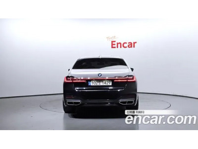 BMW 7 Серии 2020 г.