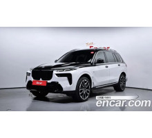 BMW X7 2024 г.