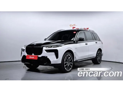 BMW X7 2024 г.