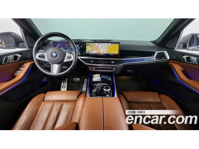 BMW X7 2024 г.