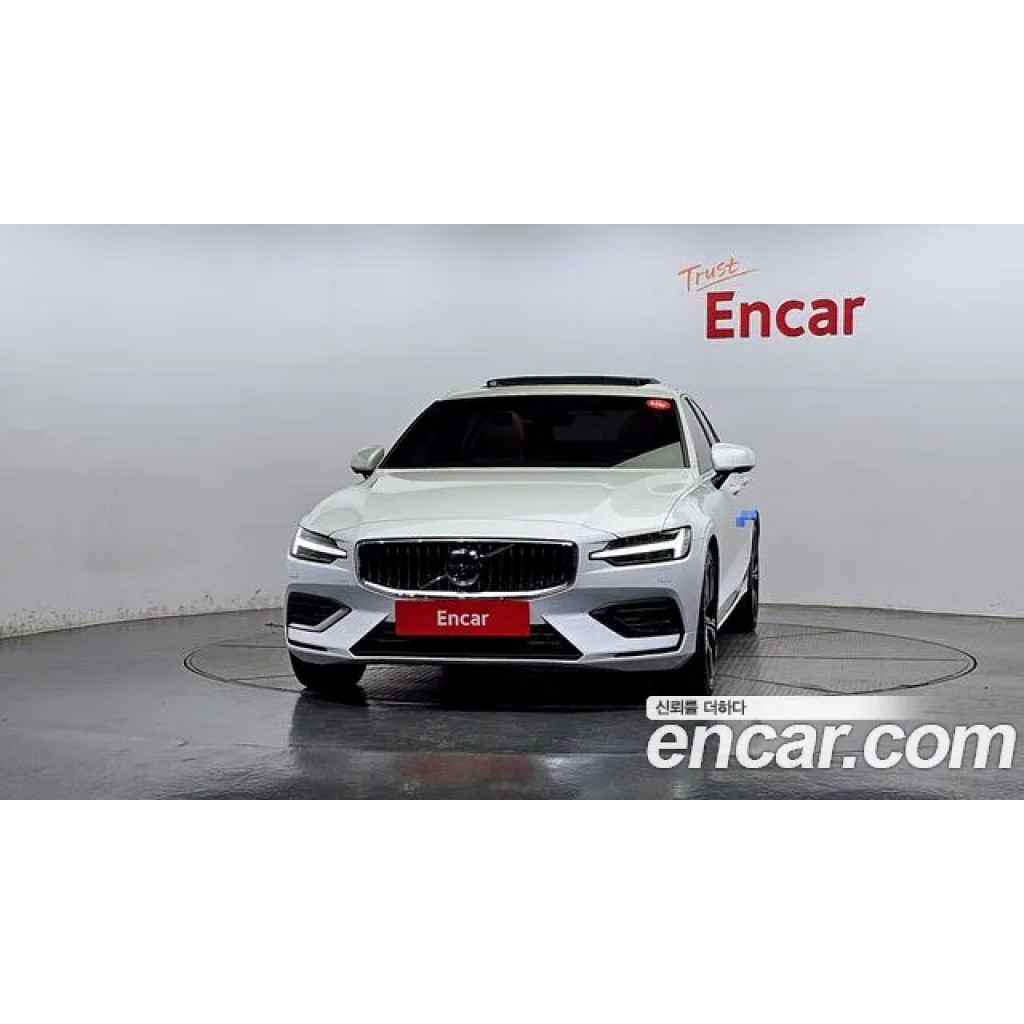 Volvo S60 2021 г.
