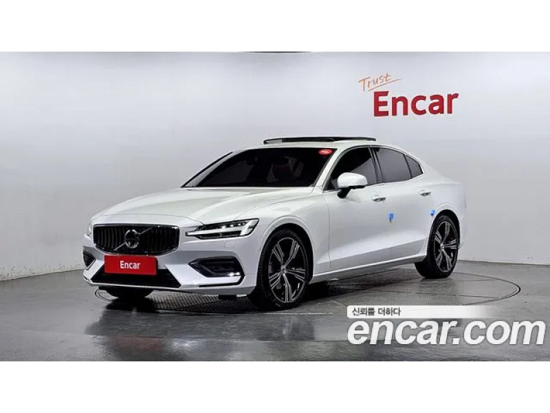 Volvo S60 2021 г.