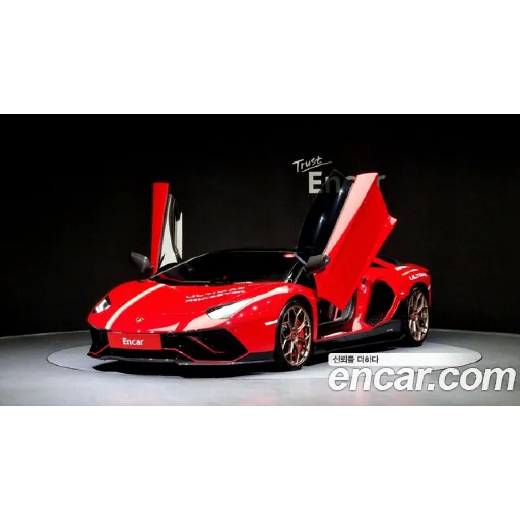 Lamborghini Aventador 2022 г.