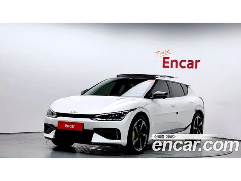 KIA EV6 2023 г.