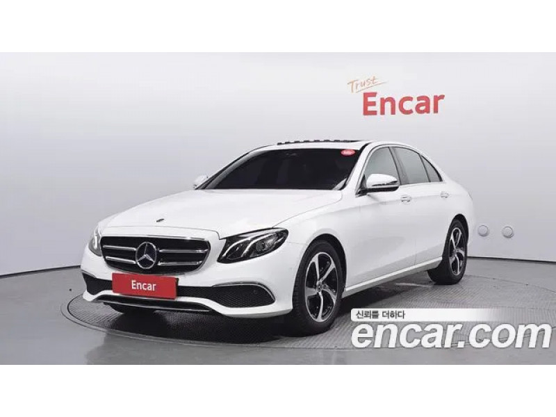Mercedes Benz E-Class 2020 г.