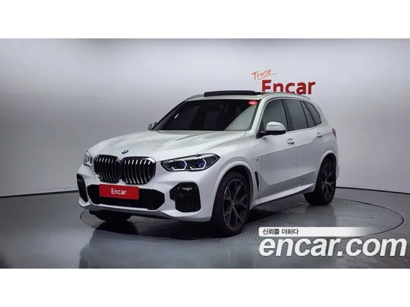 BMW X5 2022 г.